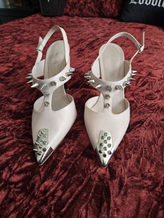 Alexander McQueen Shoes - Alexander McQueen Pale Pink Pointed Slingback Heels with Silver Spikes